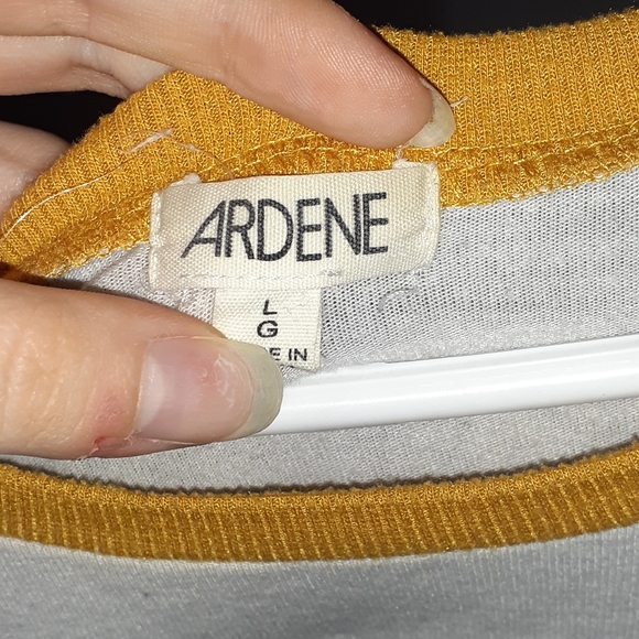 T-shirt - Picture 4 of 4